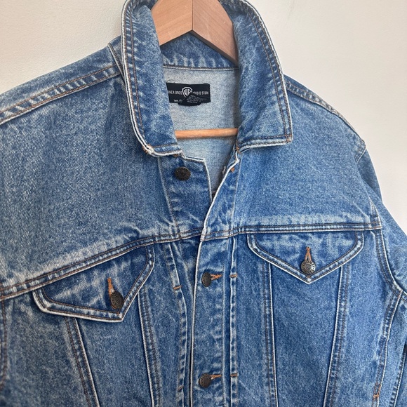 Denim Jacket with Looney Tunes Back Patch - Blue - Picture 5 of 17